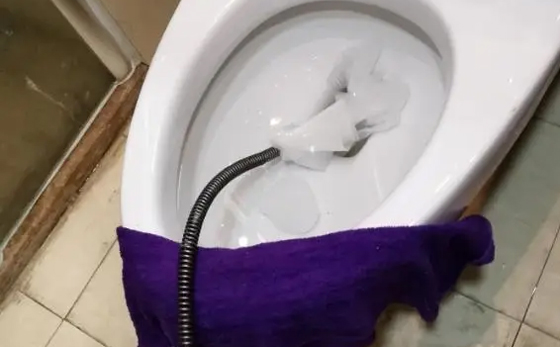 扎鲁特马桶疏通